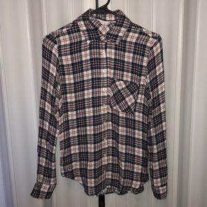 LIGHTWEIGHT FLIRTY FLANNEL
